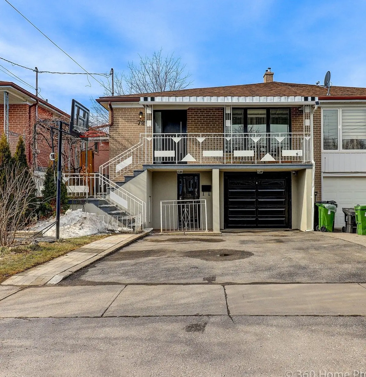 78 Cherrylawn AVE, Toronto W05, ON M9L 2B5