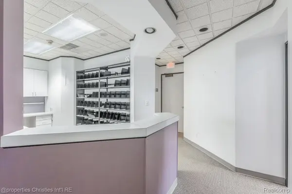 6330 Orchard Lake RD #110, West Bloomfield Charter Township, MI 48322