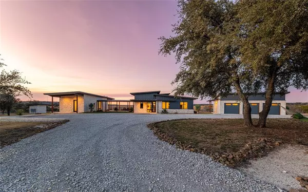 1402 PR 21, Glen Rose, TX 76690