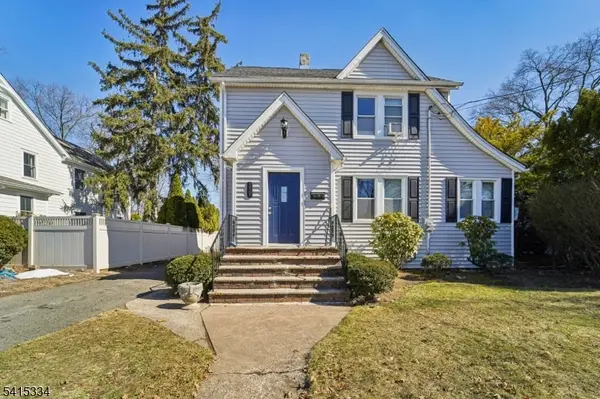 359 Bogert Ave, Ridgewood Village, NJ 07450