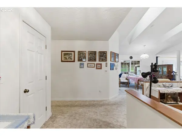 26100 ALPINE RD, Monroe, OR 97456