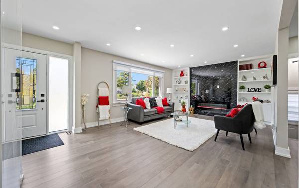 1395 Niels AVE, Burlington, ON L7P 2E6