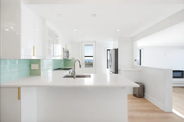 415 Greenview AVE #1504, Britannia - Lincoln Heights And Area, ON K2B 8G5