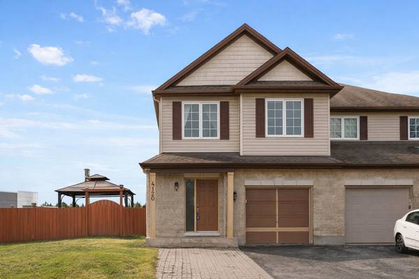 4120 Kelly Farm DR,  Blossom Park - Airport And Area,  ON K1T 4J2