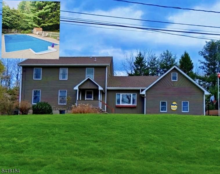 10 Peary Dr, Vernon Twp., NJ 07461