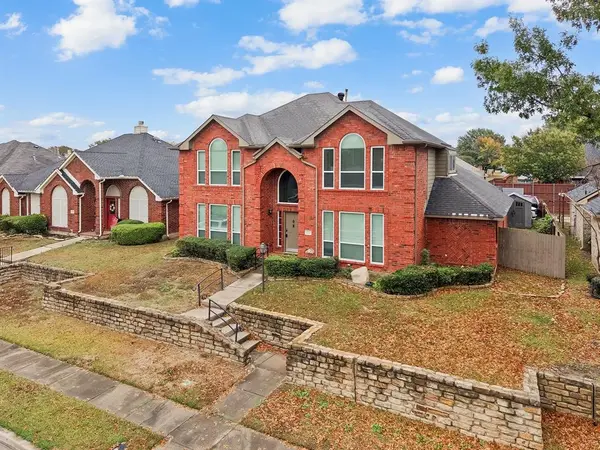 1226 Rivercrest Drive, Mesquite, TX 75181