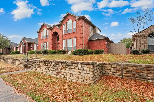 1226 Rivercrest Drive, Mesquite, TX 75181