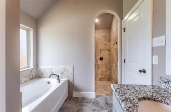 136 Cottongame Road, Weatherford, TX 76088