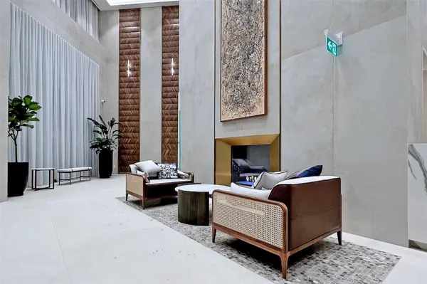 1000 Portage Pkwy S #1809, Vaughan, ON L4K 0L1