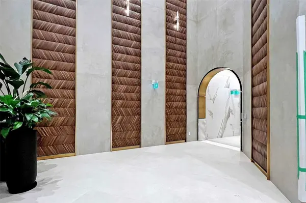 1000 Portage Pkwy S #1809, Vaughan, ON L4K 0L1