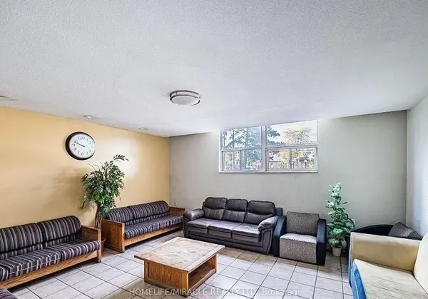 2645 Kipling AVE #1905, Toronto W10, ON M9V 3S6