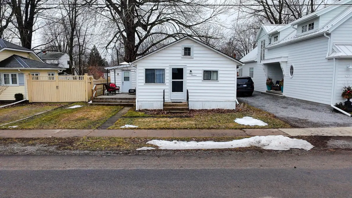 319 Beechwood AVE, Fort Erie, ON L0S 1B0