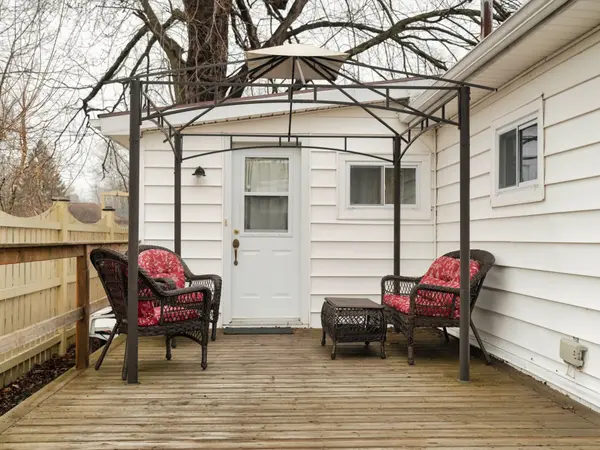 319 Beechwood AVE, Fort Erie, ON L0S 1B0