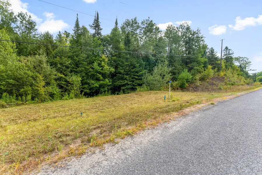 1426 French Line RD, Lanark Highlands, ON K0G 1K0