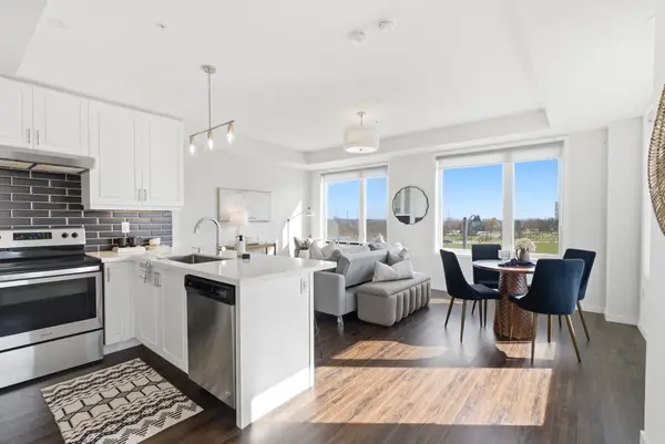 1711 Pure Springs BLVD #524, Pickering, ON L1X 0E3