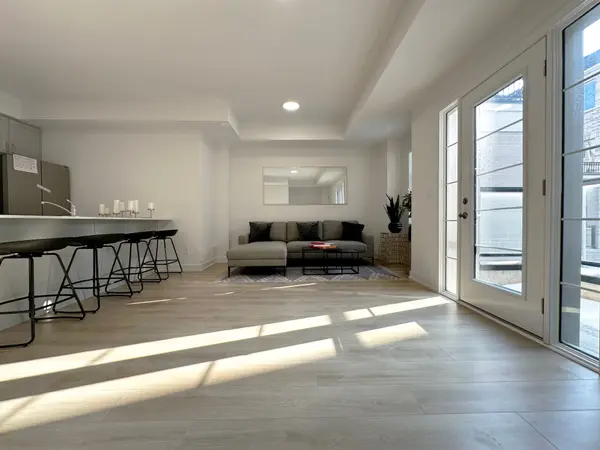 1655 Palmers Sawmill RD #1008, Pickering, ON L1X 0R3