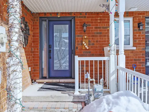 62 Crittenden DR, Georgina, ON L4P 4E3