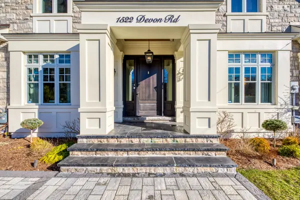 1522 Devon RD, Oakville, ON L6J 2M5