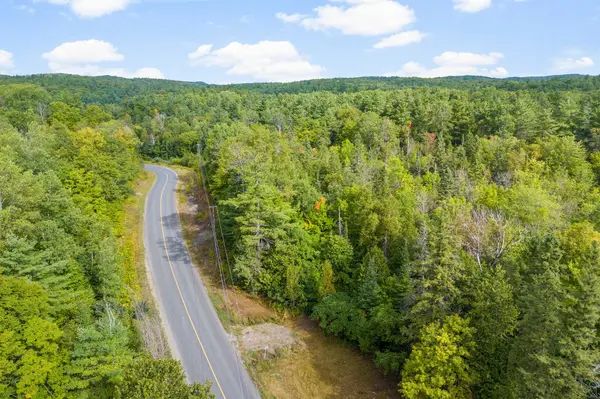 1426 French Line RD, Lanark Highlands, ON K0G 1K0