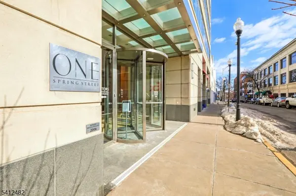 1 Spring St #1004, New Brunswick City, NJ 08901