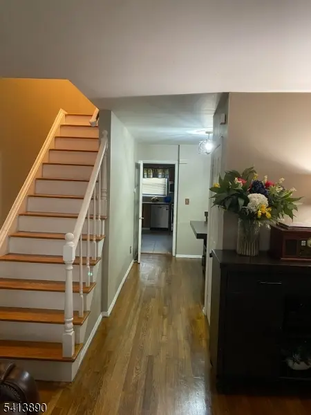 154 W Side Ave, Jersey City, NJ 07305