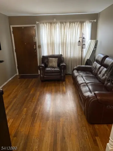 154 W Side Ave, Jersey City, NJ 07305