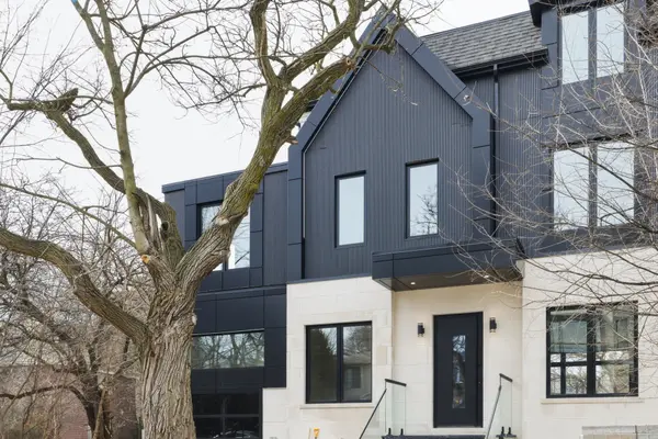 1002 Spadina RD, Toronto C04, ON M5N 2M6