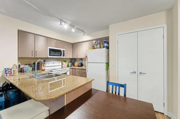 12 Yonge ST #911, Toronto C01, ON M5E 1Z9