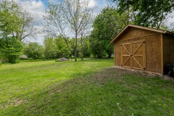 8061 Main ST, Adjala-tosorontio, ON L0M 1J0