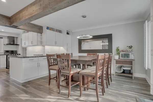 64 Heather ST, Barrie, ON L4N 4N1