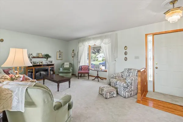 29 2nd Street CRES, Hanover, ON N4N 3R3