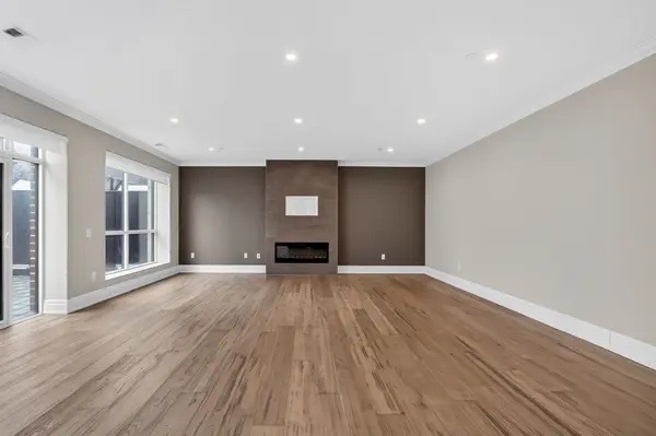 460 Callaway RD #210, London North, ON N6G 0Z2