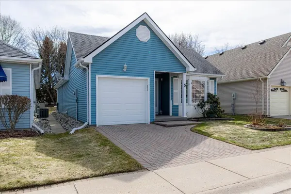 5 Sinclair DR, Tillsonburg, ON N4G 5L6