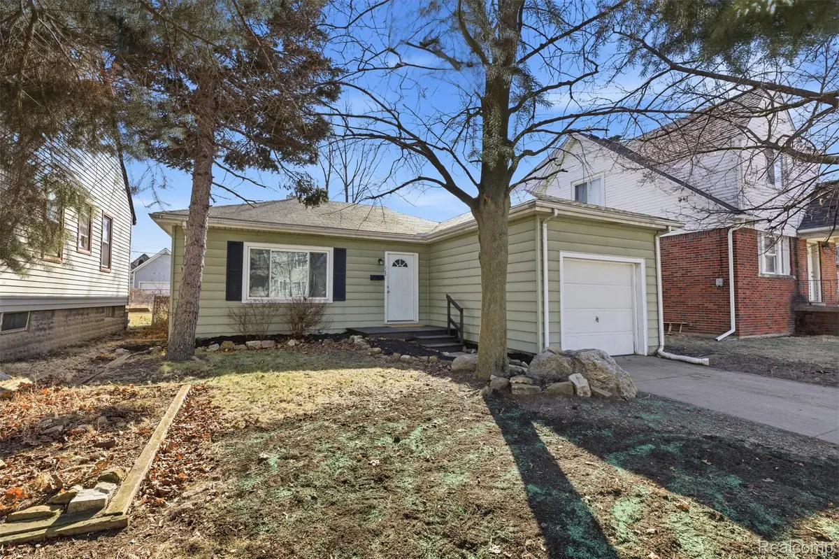 118 Michigan AVE, Monroe, MI 48162