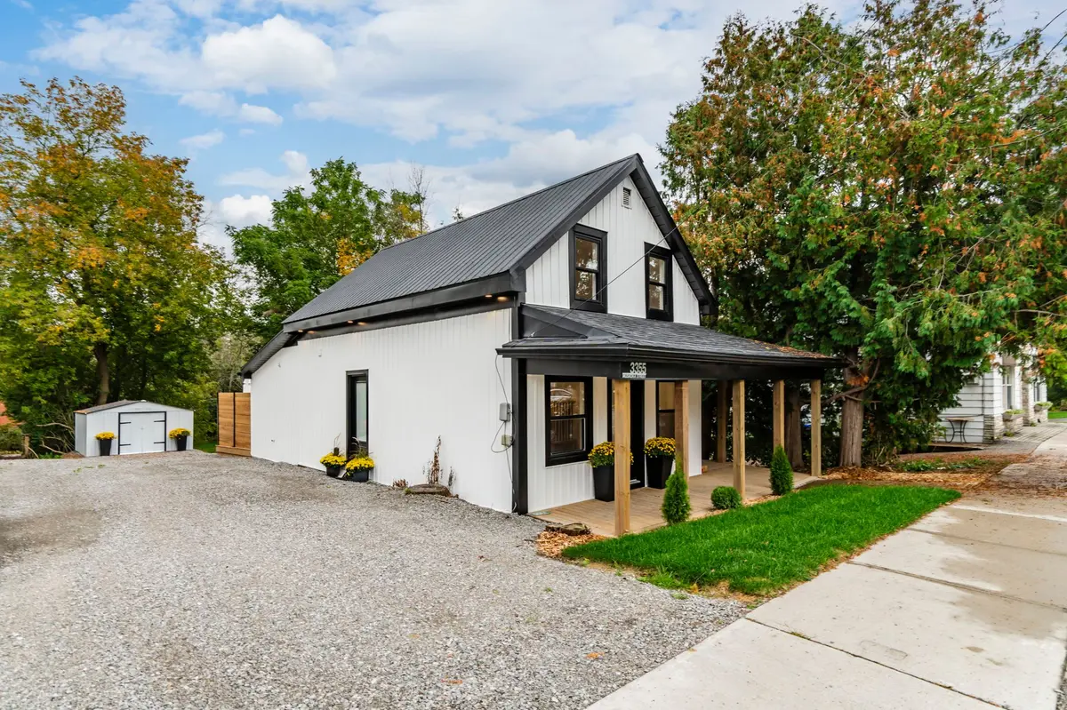 3355 Muskoka ST, Severn, ON L0K 2B0