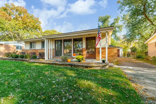 9212 Idaho ST, Livonia, MI 48150