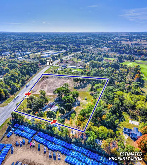 5472 S Meridian RD, Summit Twp, MI 49201