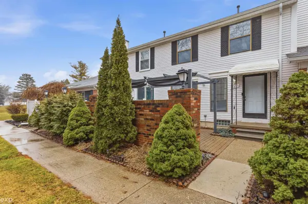 38853 Golfview W. DR, Clinton Twp, MI 48038