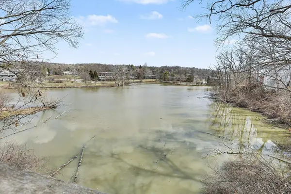 542 Heritage DR, Ann Arbor, MI 48105