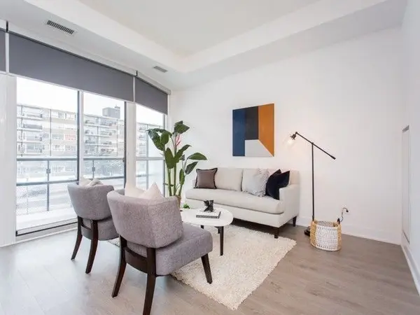 99 The Donway N/A W #307, Toronto C13, ON M3C 0N8