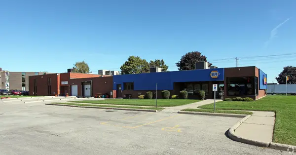 1500 Hopkins ST, Whitby, ON L1N 2C3