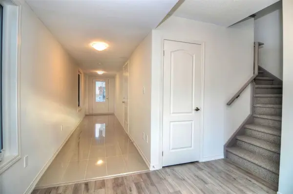 1416 Coral Springs PATH, Oshawa, ON L1K 3G1