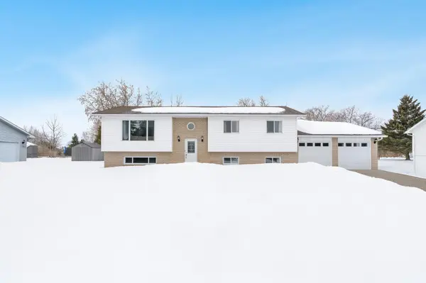 10 Surrey LN, Clearview, ON L0M 1N0