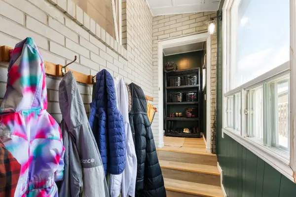 155 Artemesia ST N, Southgate, ON N0C 1B0