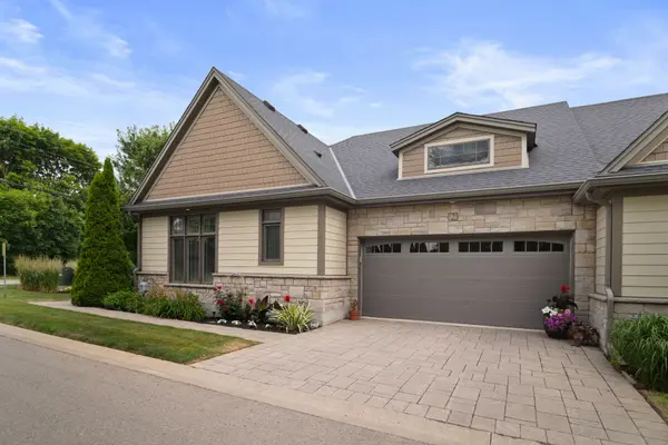 2 Sawmill LN, Niagara-on-the-lake, ON L0S 1J1