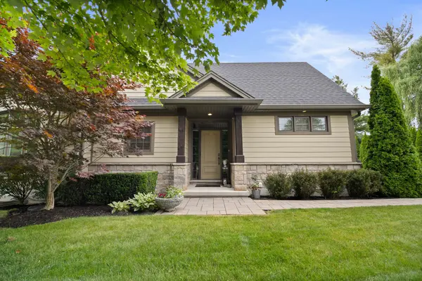 2 Sawmill LN, Niagara-on-the-lake, ON L0S 1J1