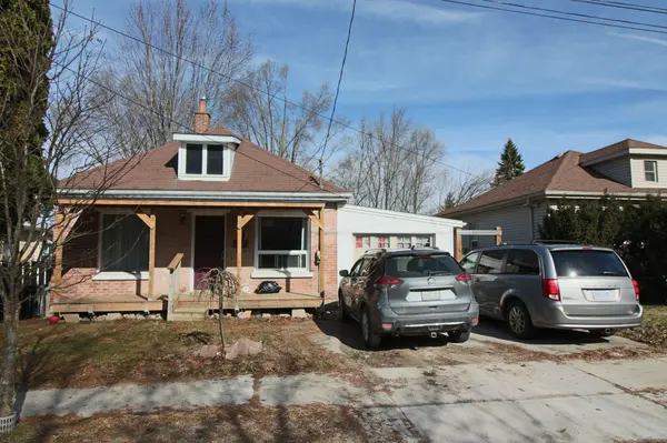 54 Terrace ST, London South, ON N5Z 2X6