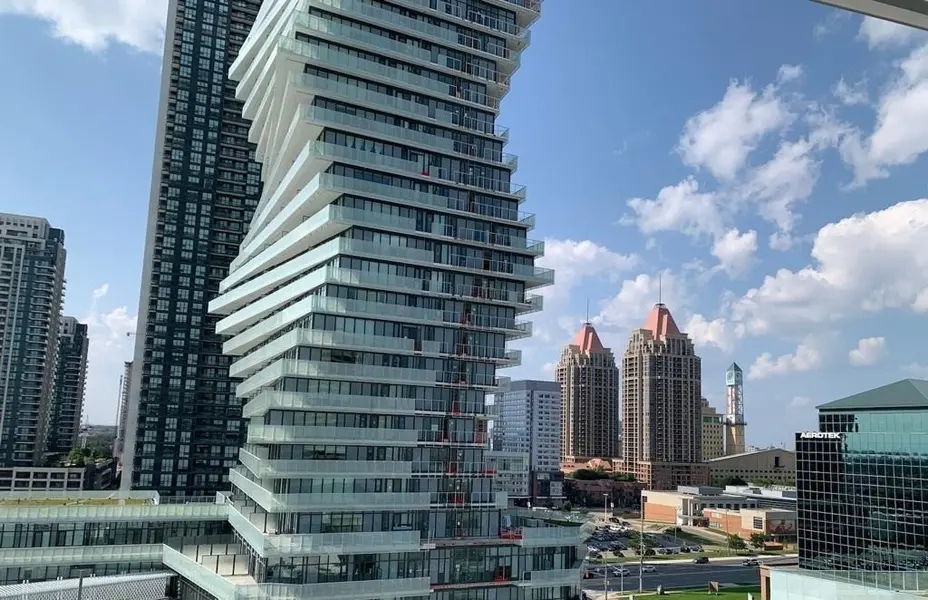 3883 Quartz RD #901, Mississauga, ON L5B 0M4