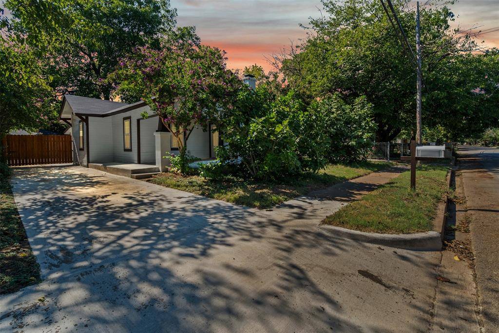 709 N Buffalo Avenue, Cleburne, TX 76033