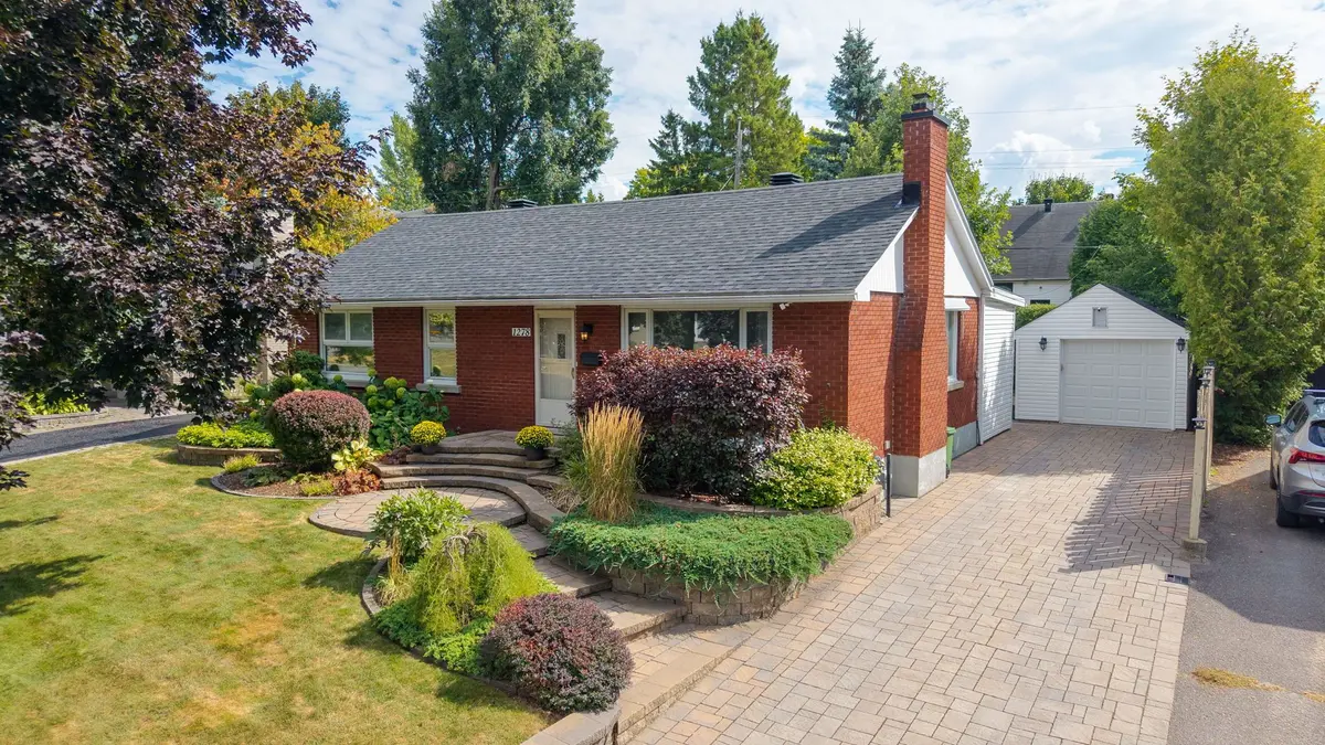 1278 Cheverton AVE, Alta Vista And Area, ON K1H 7P6